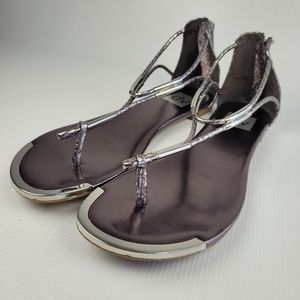 DV by Dolce Vita " KADEN" Thong Pewter Sandals Flats Metallic Silver Size 7.5